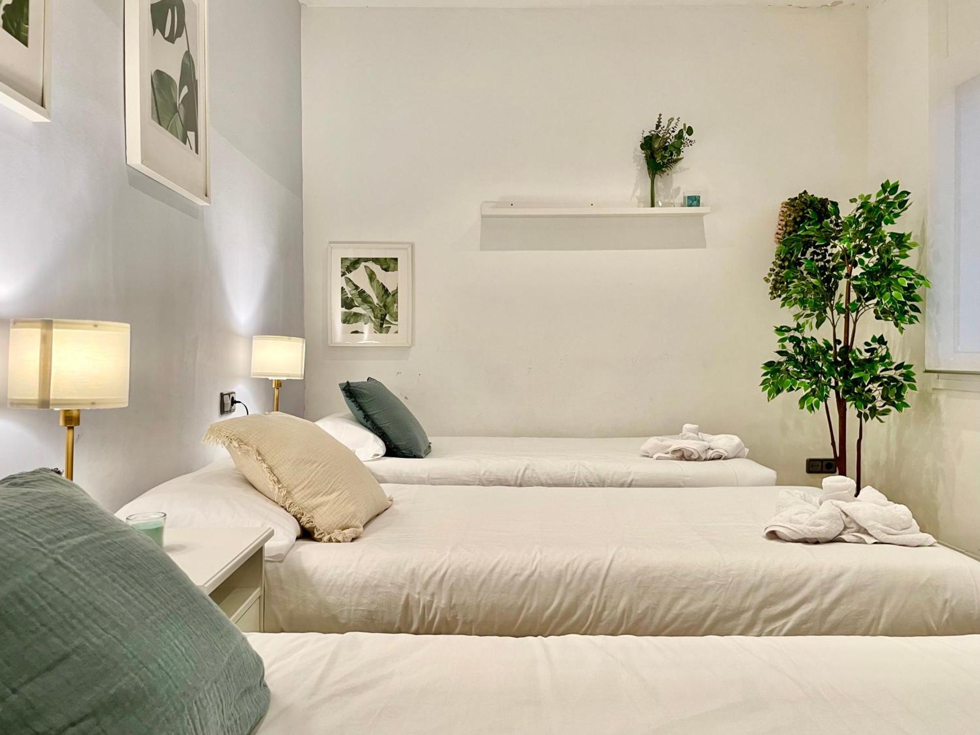 Cozy 7p With Terrace