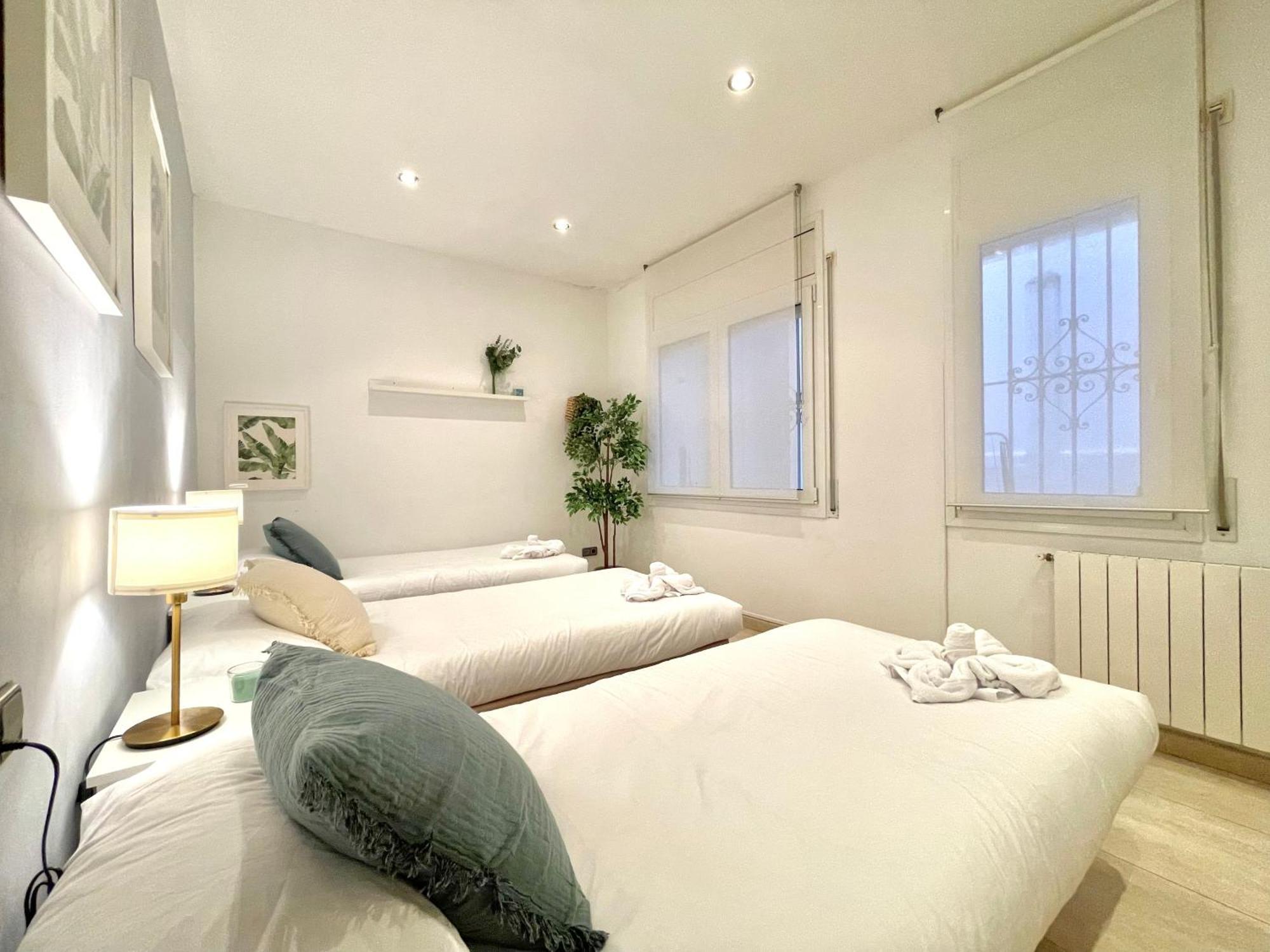 Cozy 7p With Terrace Apartamento Barcelona