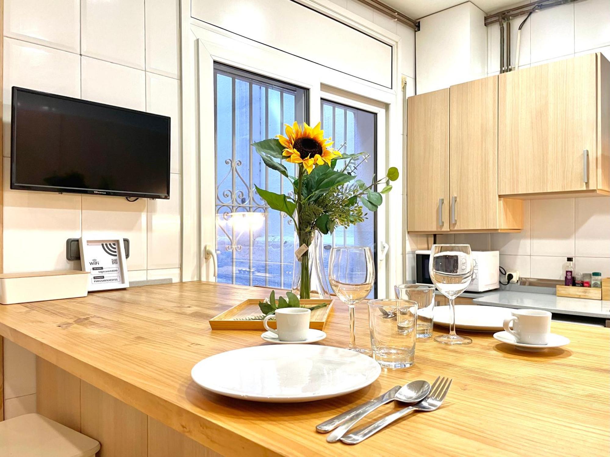 Cozy 7p With Terrace